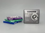 *mint* Sony Minidisc MZ-G750 Recording Walkman Player Recorder W/ Maxell Mds. Fixed Price $299.00.