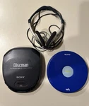 Sony Discman D-FJ040 Cd Player Tested & D-151 Headphones. Fixed Price $75.00.