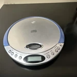 Durabrand CD-566 Programmable Player Silver Blue Lcd Display 2005 For Parts. Fixed Price $7.25.