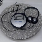 Magnavox Portable Cd Player Jogproof 45 Esp Anti Skip MPC225SL /17 Tested Works. Fixed Price $29.99.