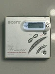 Sony Walkman MZ-R500 Minidisc Recorder/player. Fixed Price $120.00.