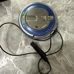 Sony Walkman Cd D-NE715 ATRAC3PLUS. Fully Working Controller Included. Fixed Price $93.98.