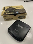 Sony Discman D-140 Cd Player (boxed). Fixed Price $186.55.