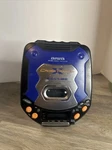 Aiwa XP-SP800 Sports Cross Trainer Personal Cd Player Tested/working. Fixed Price $20.00.