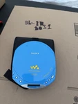 Sony Walkman Esp Max Cd Player Limited Aqua / Cotton Candy Blue D-E330. Fixed Price $99.00.