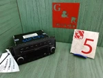 2009 2010 Jeep Patriot Radio Receiver Cd MP3 Player Aux Id Res 05091111AC. Fixed Price $72.25.