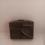 Vintage Philco 400K Cassette Player With Graphic Equalizer New Batteries Include. Fixed Price $14.99.
