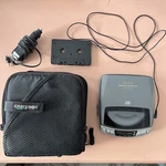 Vintage Aiwa Portable Cd Compact Disc Player XP-560 Car Adapters Case Logic Nice. Fixed Price $65.00.