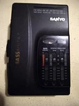 Vintage Sanyo Bassxpander Walkman Model NO.MGR-905(K)TESTED Works. Fixed Price $55.00.