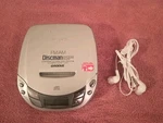 Sony D-F411 Fm/am Radio Discman ESP2 Groove Cd Player Tested Works. Fixed Price $20.00.