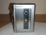 Walkman Sony V.o.r TCM-450DV Metal Body For Loose Look Parts. Fixed Price $29.17.