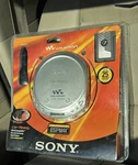 Sony Walkman D-E226CK Portable Cd Player Espmax Silver With Car Kit New & Sealed. Fixed Price $192.99.