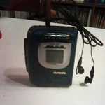 Used Aiwa WALKMAN.MOD.HS-TA153.COLLECTIBLE.TO Overhaul.or Repair.. Fixed Price $23.57.